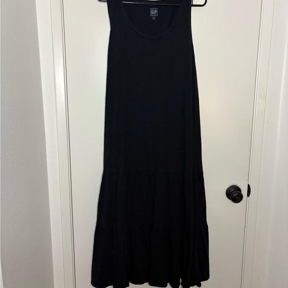 GAP Black Scoop Neck Sleeveless Sundress - Picture 1 of 2